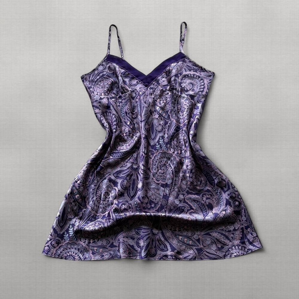 Y2k liz claiborne purple paisley